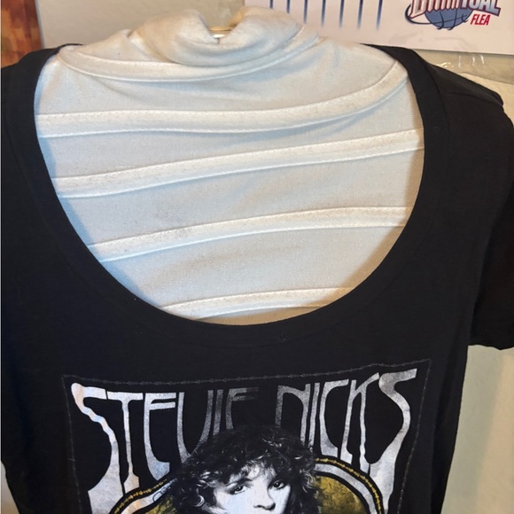 Stevie Nicks Black Graphic Women's Top - Picture 8 of 9